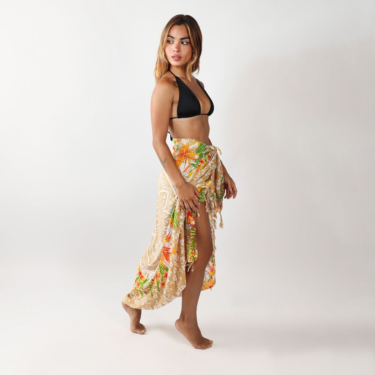 PANTAI - Pareo Mandala Flores Pantai