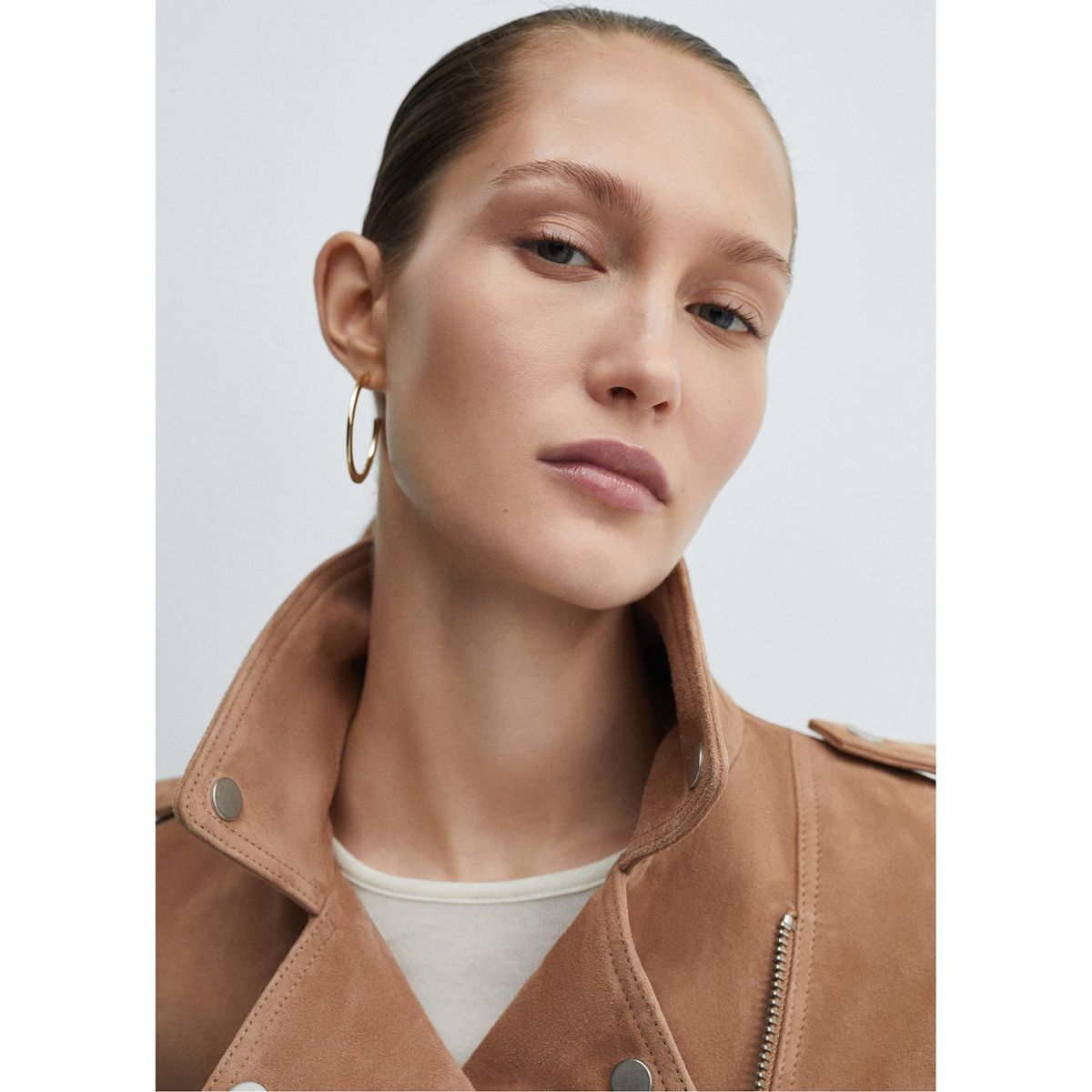 MANGO - Casaca de Cuero Casual Mujer Mango            