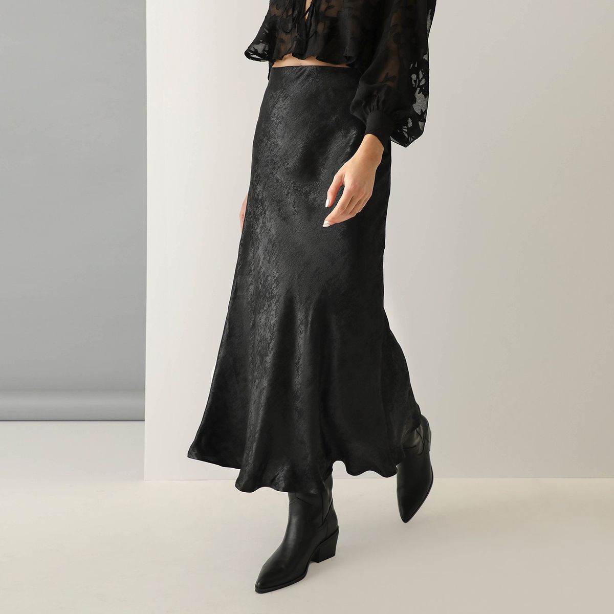 BASEMENT - Falda Mujer Basement X Tana