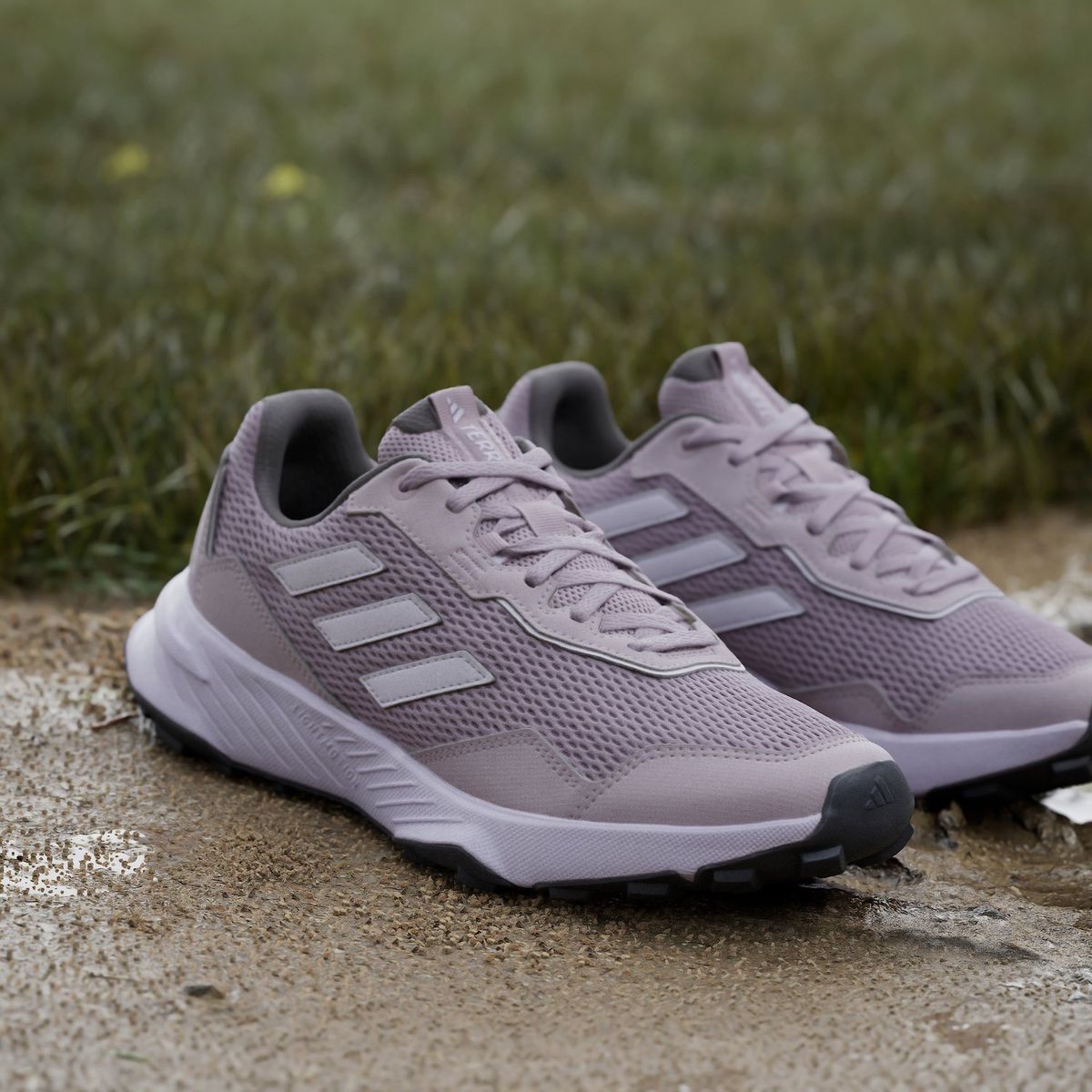 ADIDAS TERREX - Zapatillas Deportivas Trail Running Mujer Adidas Tracefinder-traxion Gris