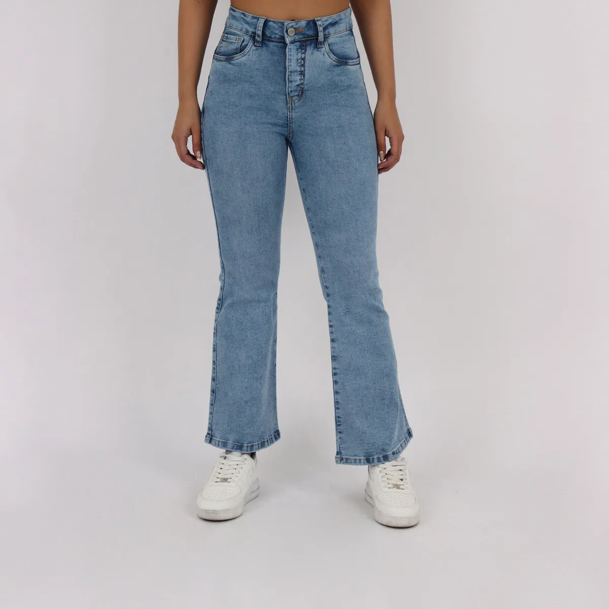 KAYRA POBLET - Jean Flare Tiro Alto Mujer Kayra Poblet.