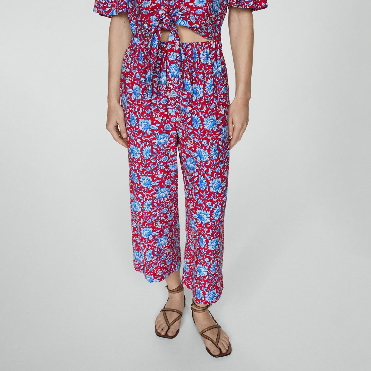 MANGO - Pantalón Mango Floral Tiro Medio