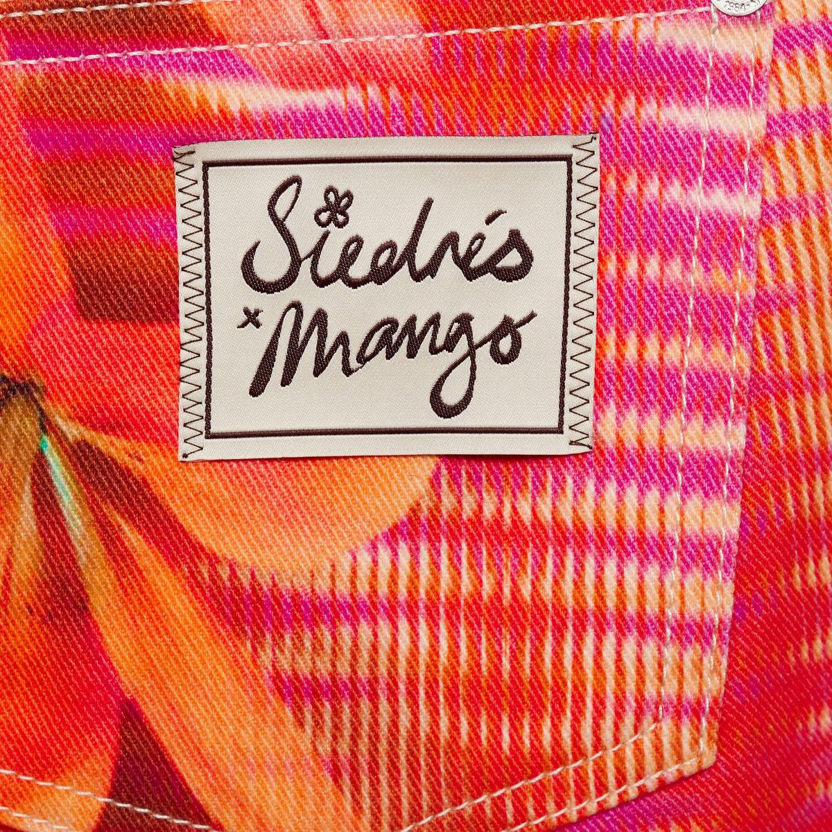 MANGO - Jeans Illetes Siedres x Mango