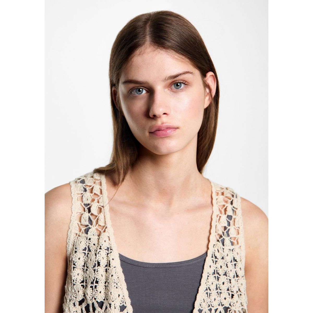 MANGO TEEN - Chaleco Bordado Mujer Mango