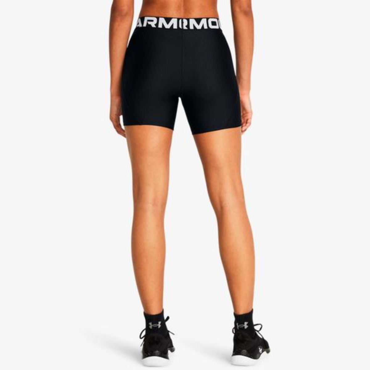 UNDER ARMOUR - Shorts Heat Gear Authentics Middy-blk Under Armour Mujer