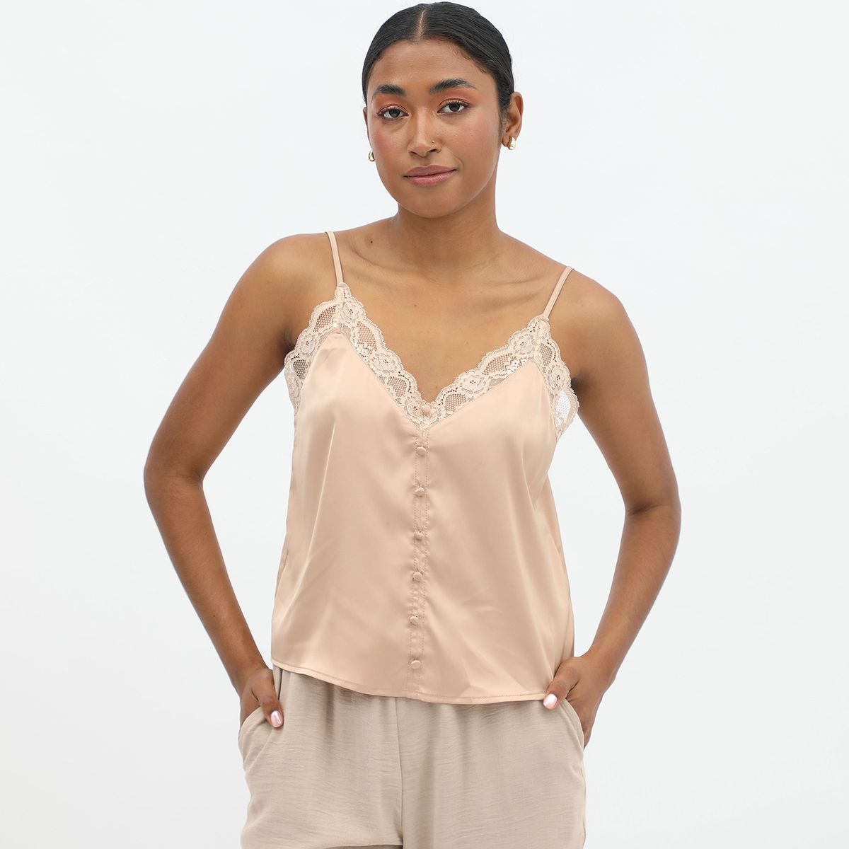 BASEMENT - Top Sin Mangas Mujer Basement