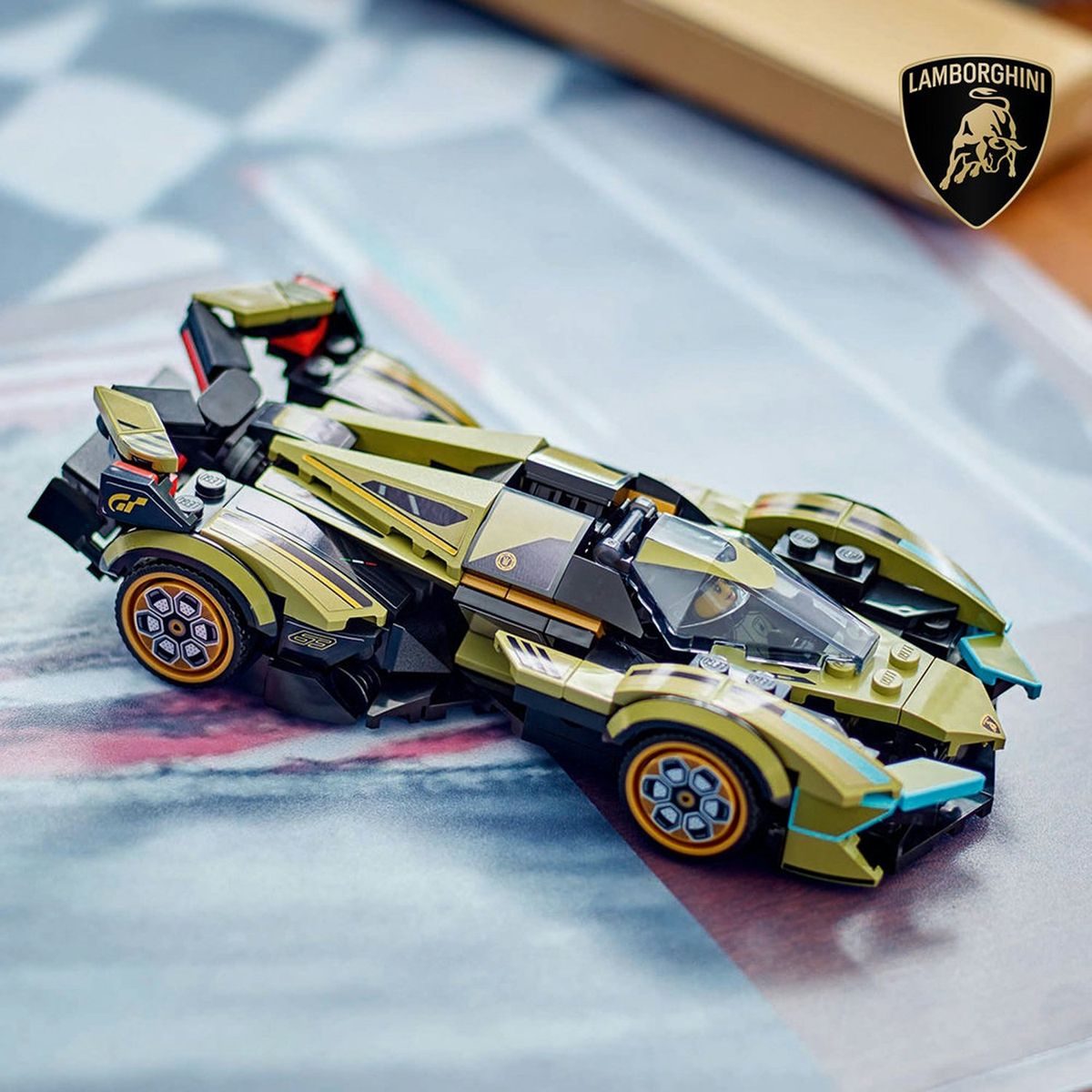 LEGO - Lamborghini V12 Vision Lego