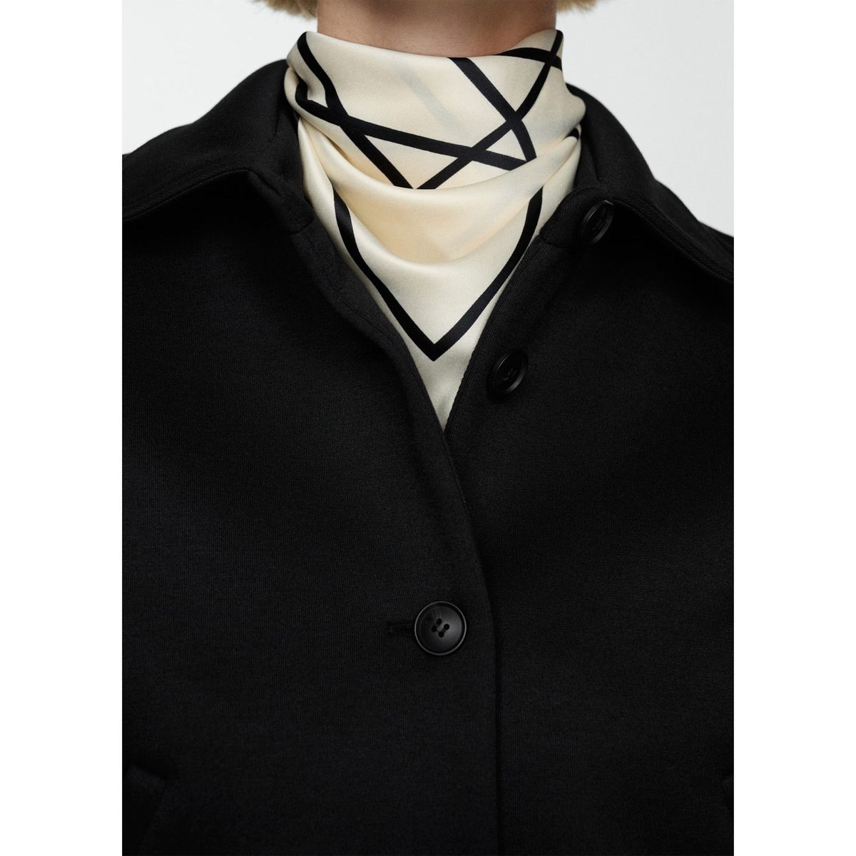 MANGO - Casaca Mujer Mango