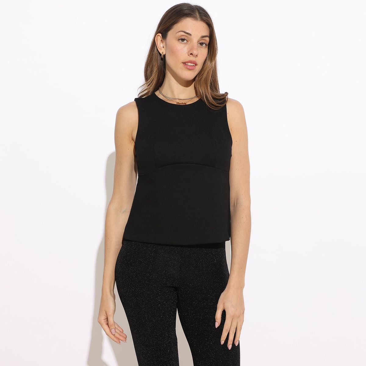 BASEMENT - Top Sin Mangas Mujer Basement