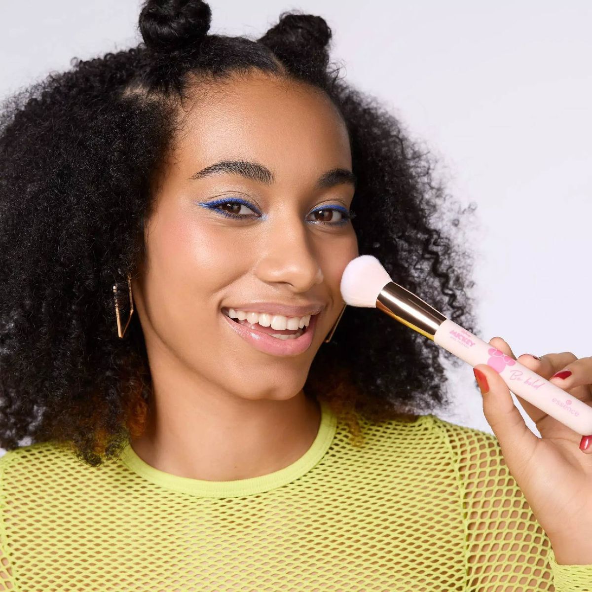 ESSENCE - Essence Disney Mickey And Friends Cream Blush Brush