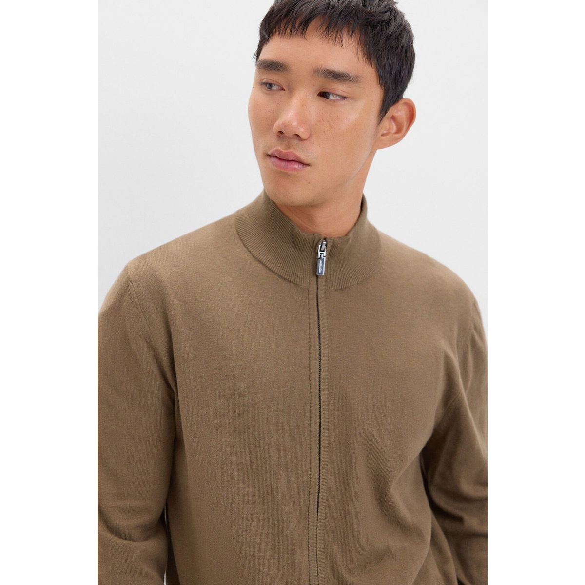 CORTEFIEL - Chompa Hombre Cortefiel. 