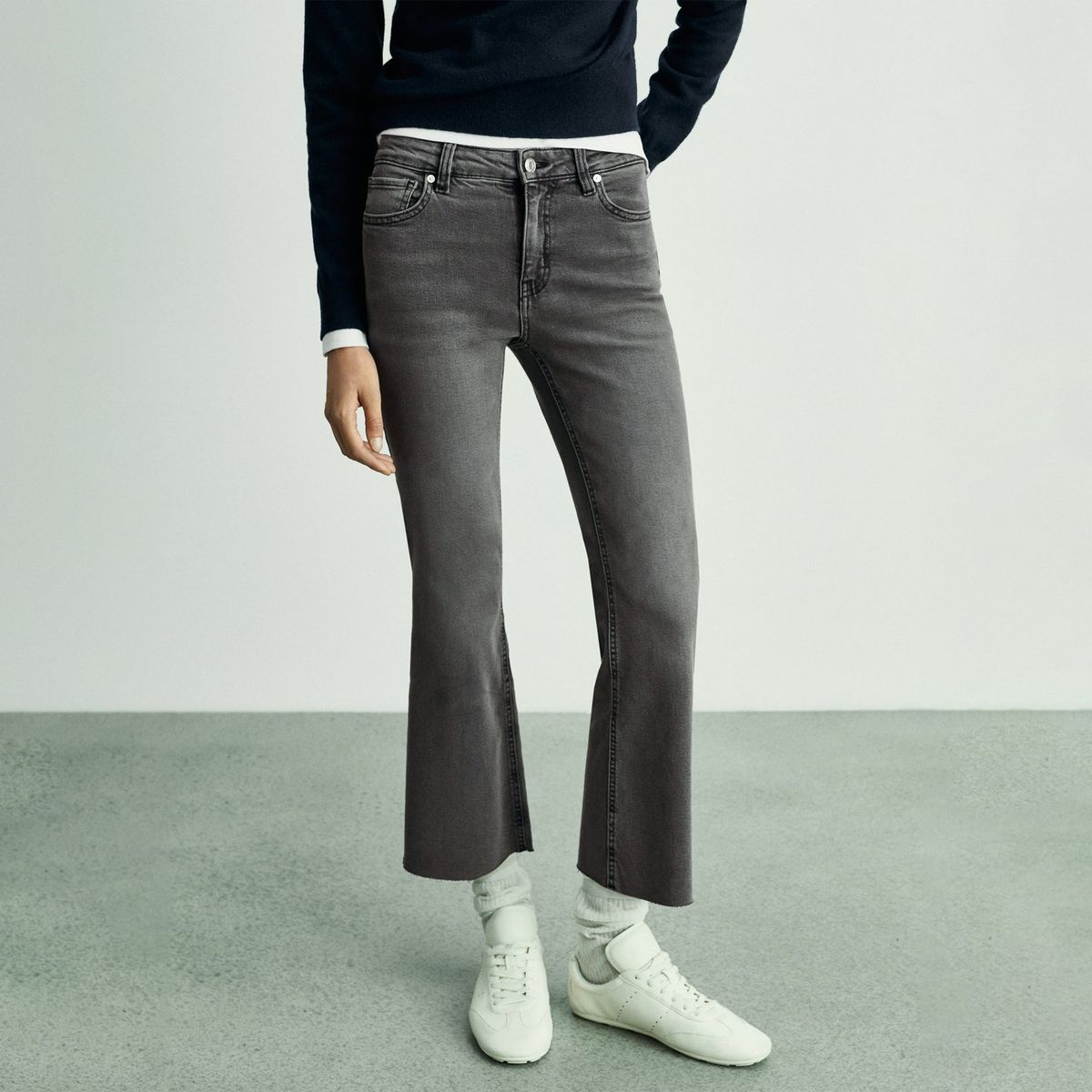 MANGO - Jean Flare Tiro Alto Mujer Mango