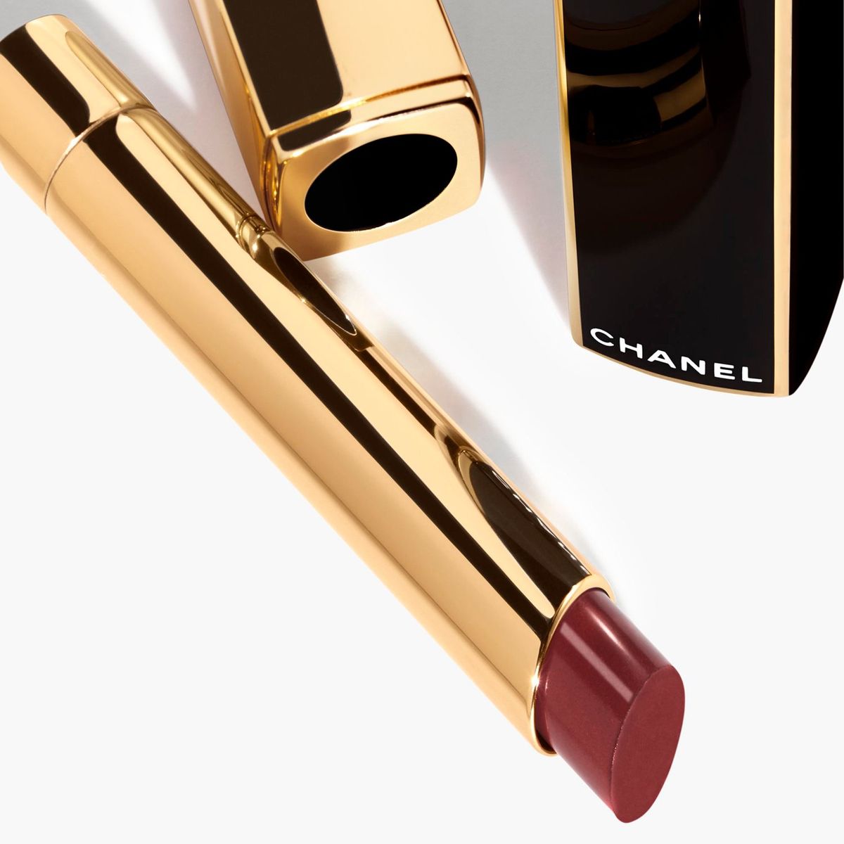 CHANEL - Rouge Allure L'extrait La Barra De Labios De Alta Intensidad. Concentrado De Luz Y Tratamiento. Recargable