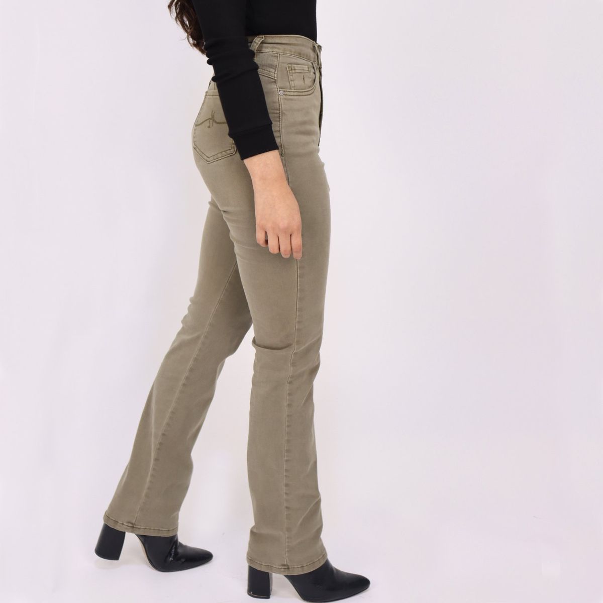 KAYRA POBLET - Jean Straight Tiro Alto Mujer Kayra Poblet