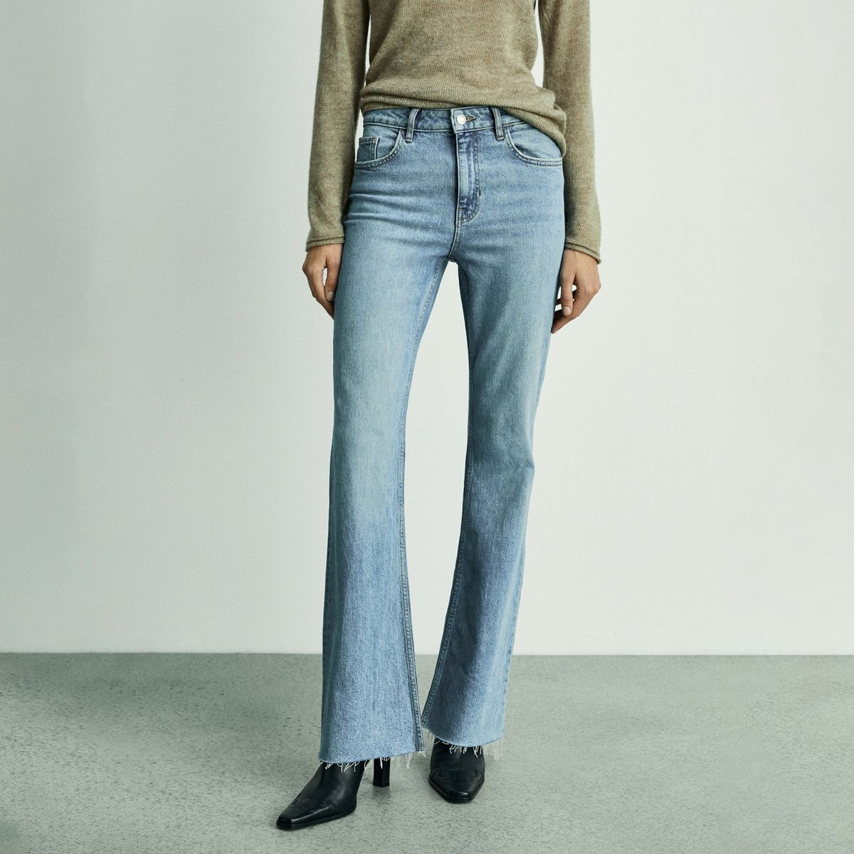 MANGO - Jean Fiona Flare Algodón Mujer Mango