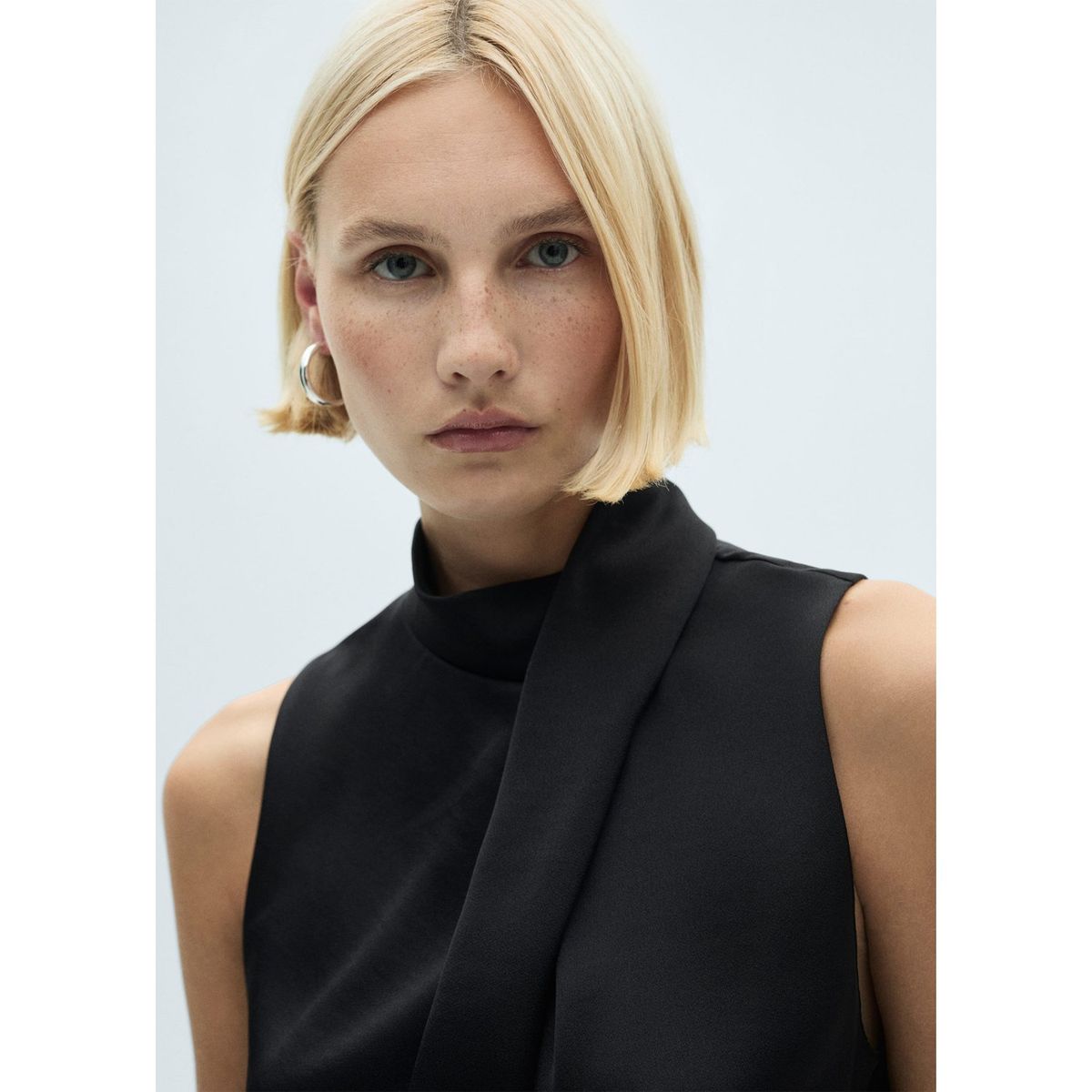 MANGO - Blusa Drapy Sin Mangas Mujer Mango