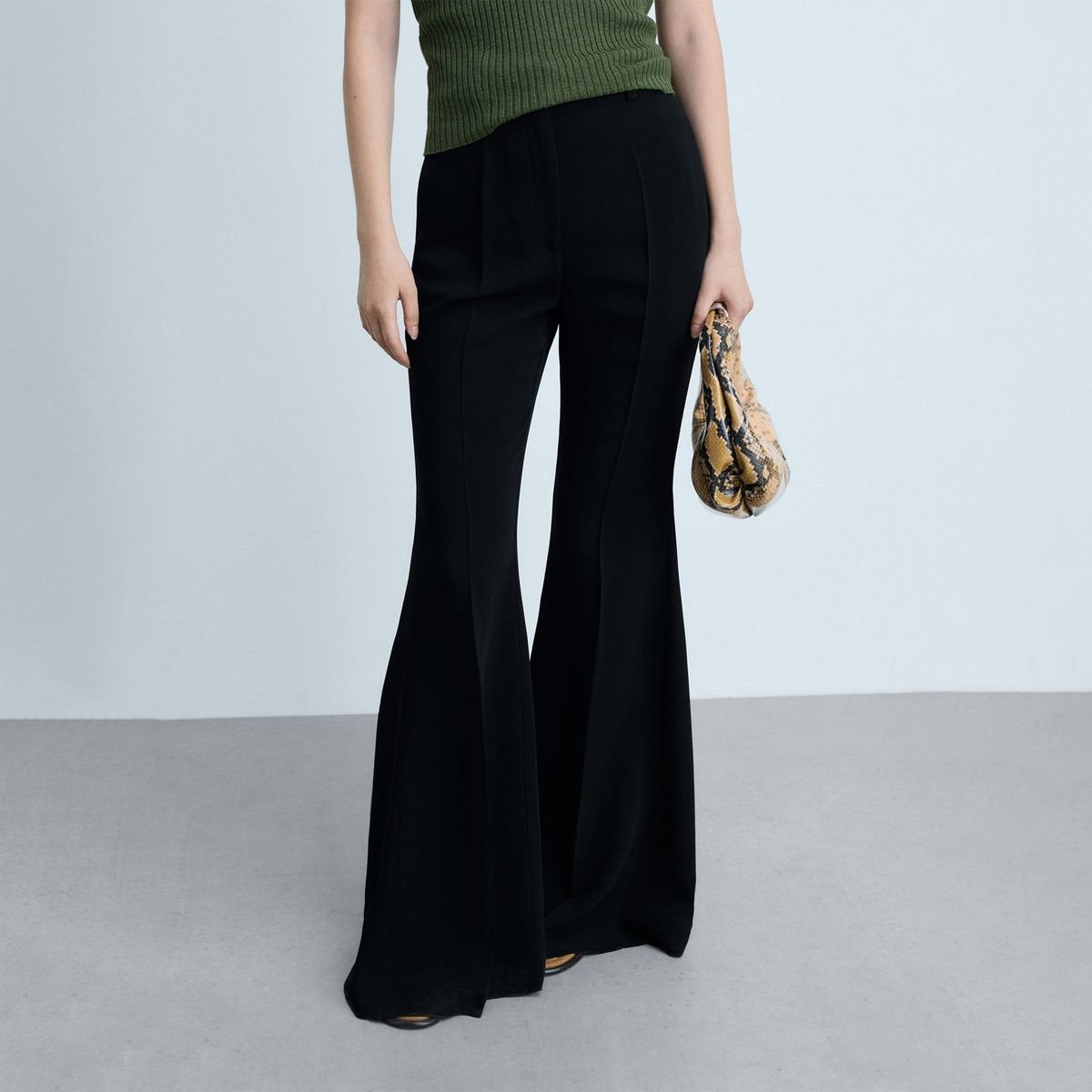 MANGO - Pantalón Flare Mujer Mango