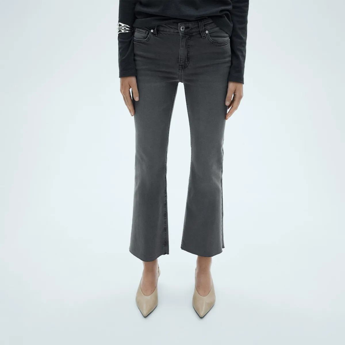 MANGO - Jean Flare Tiro Alto Mujer Mango