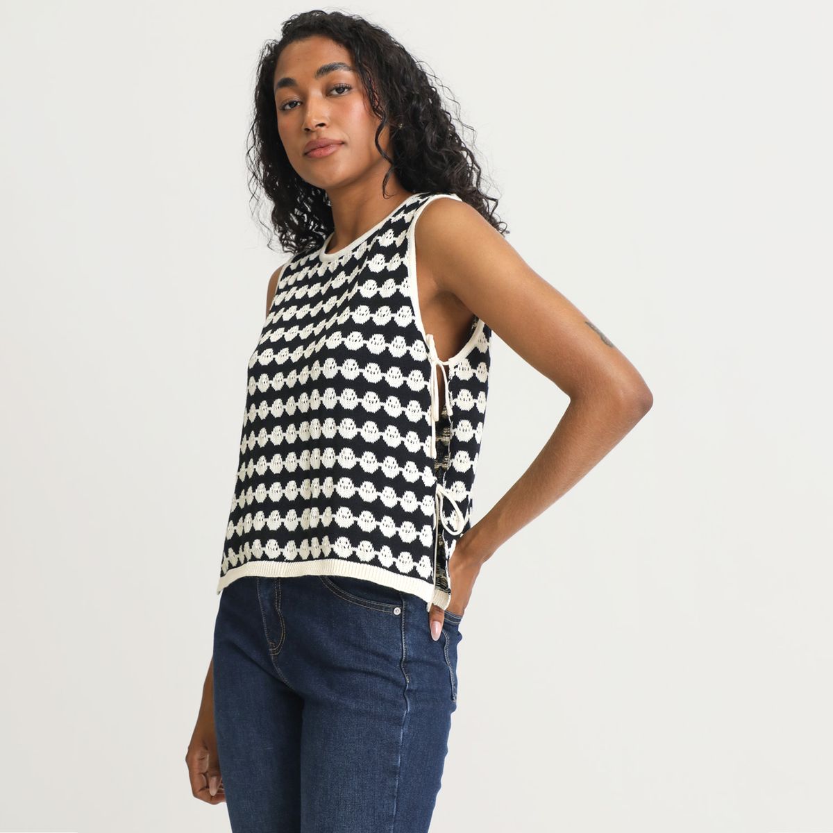 BASEMENT - Top Sin Mangas Casual Mujer Basement