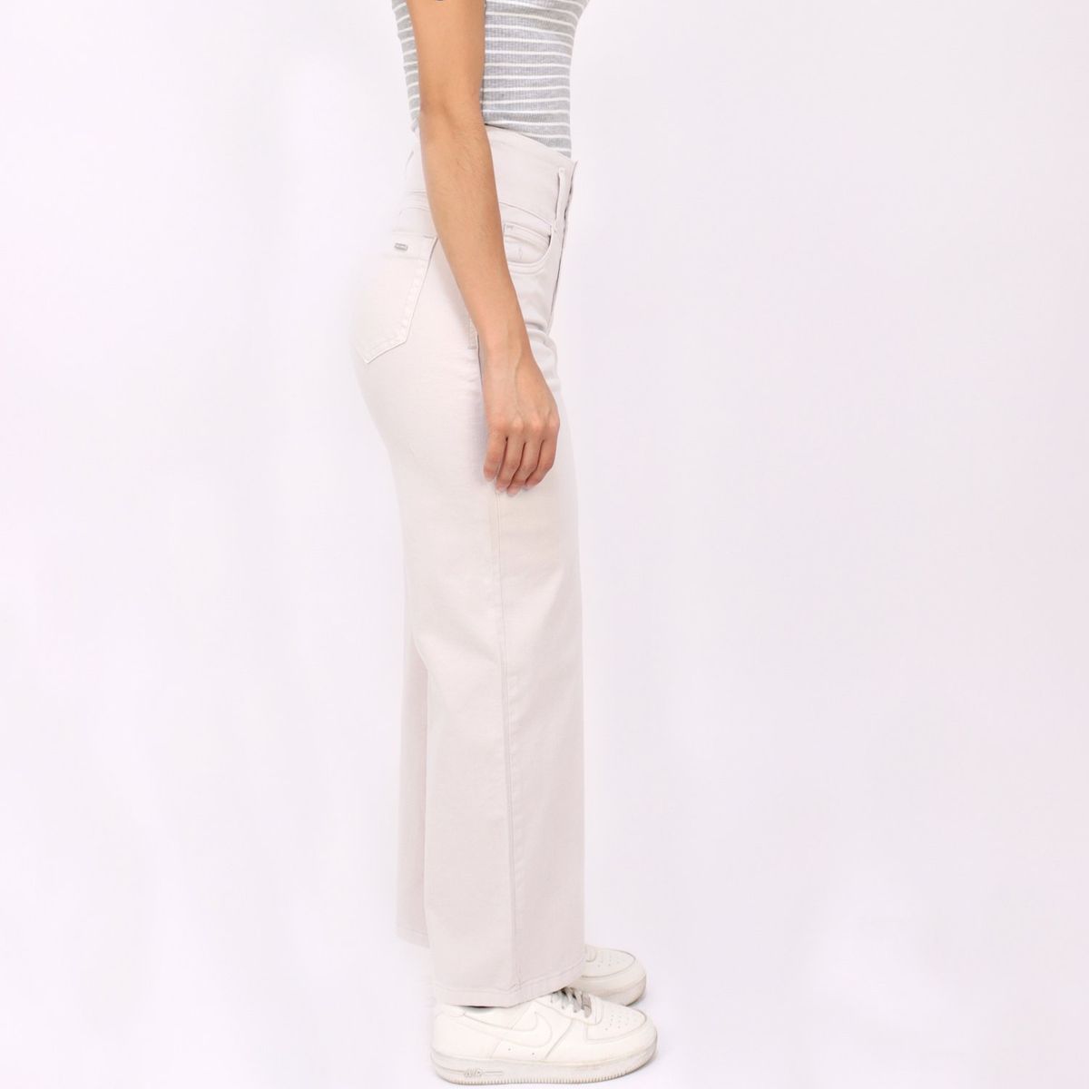 KAYRA POBLET - Jean Straight Tiro Alto Mujer Kayra Poblet