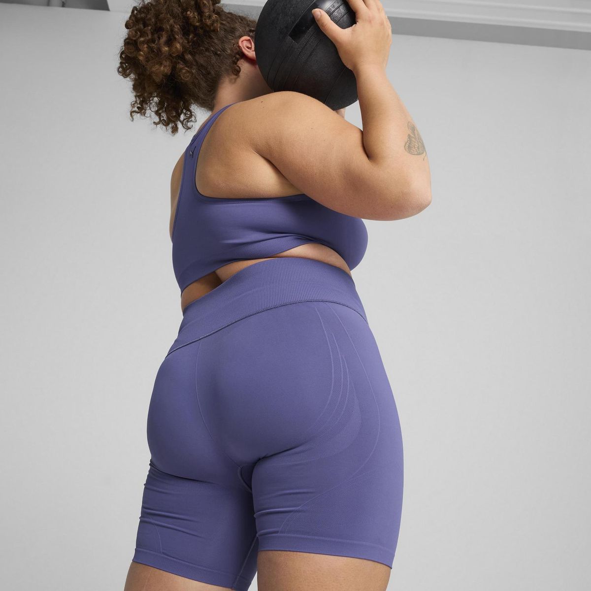 PUMA - Short Mujer Shapeluxe Seamless Hw 6" Short Tight