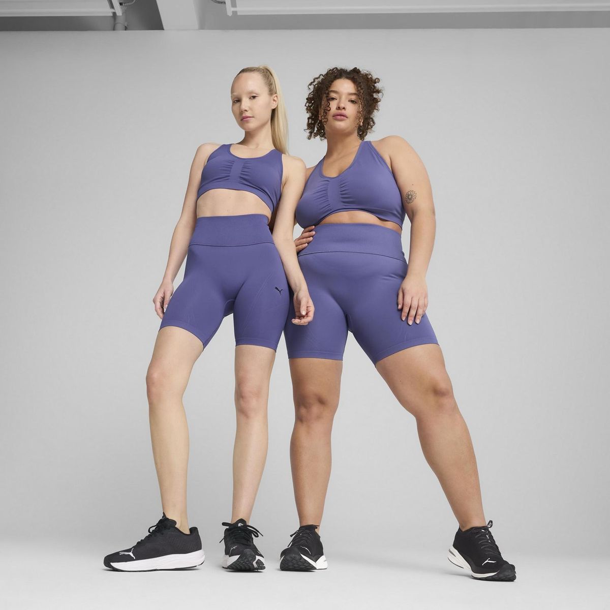 PUMA - Short Mujer Shapeluxe Seamless Hw 6" Short Tight