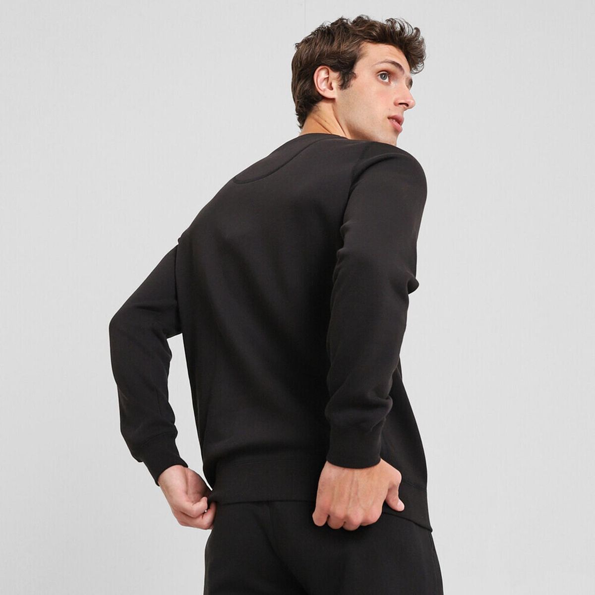 PUMA - Polera Hombre Wardrobe Ess Suede Crew Fl