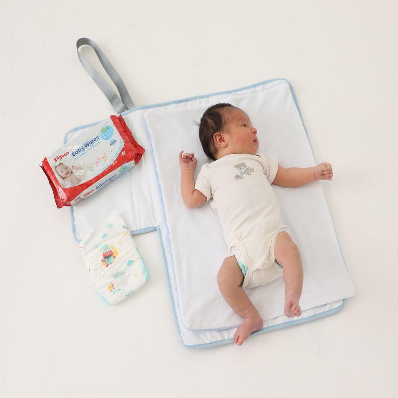 MATERNELLE - Cambiador Convertible en Bolso