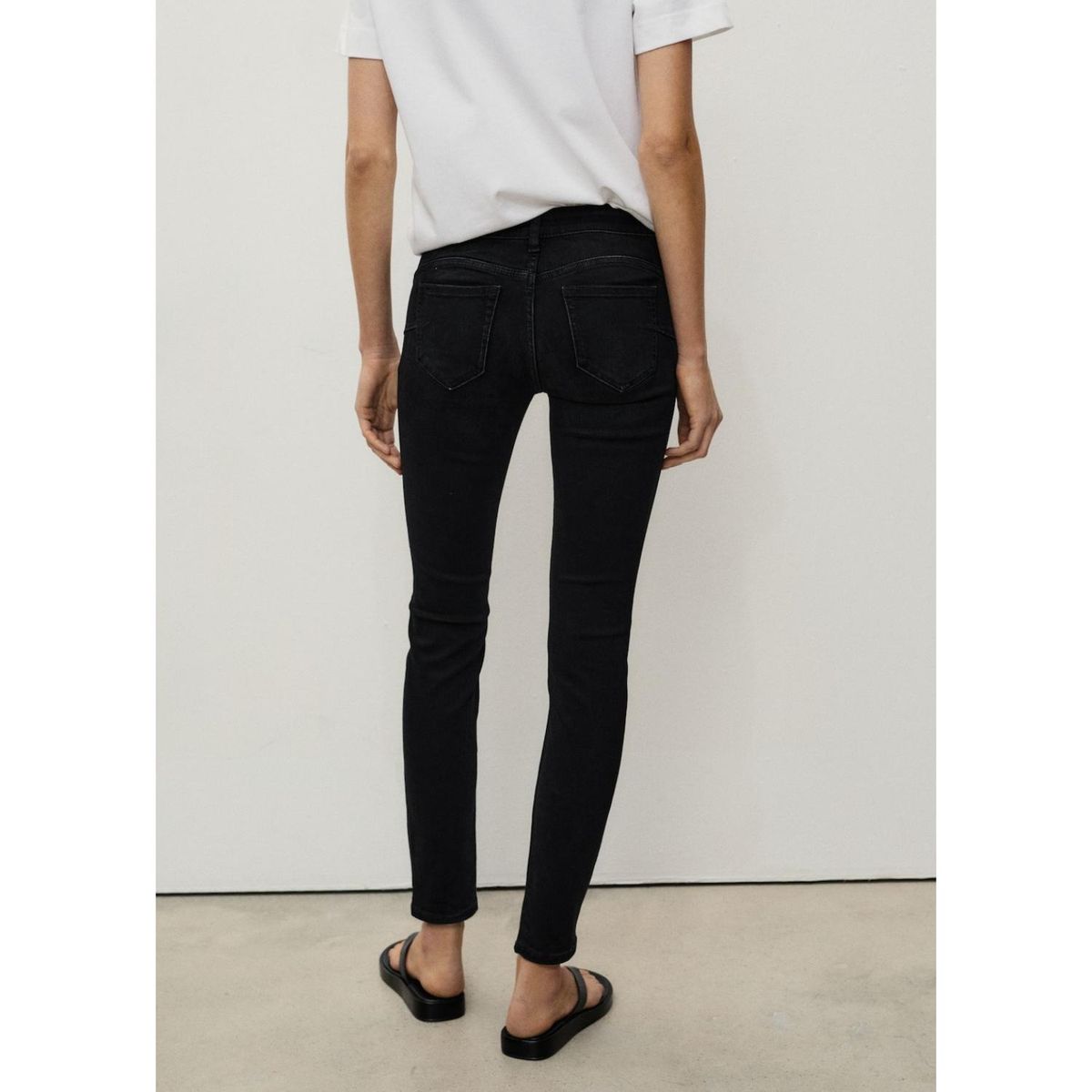 MANGO - Jean Skinny Tiro Alto Mujer Mango.