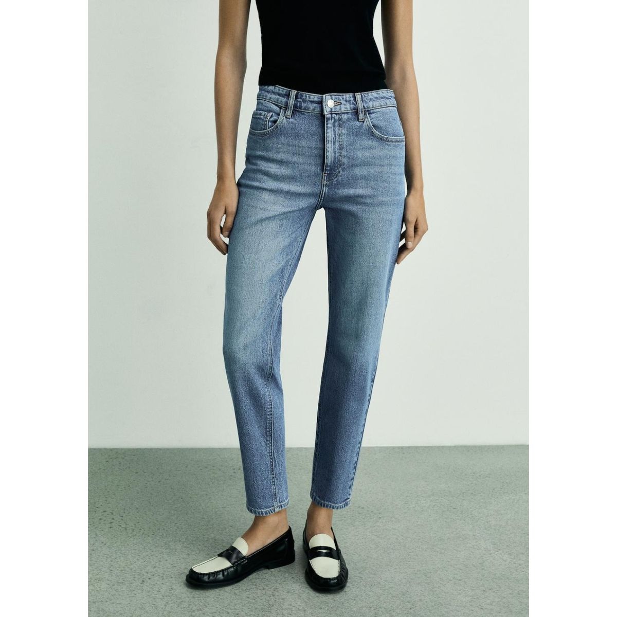 MANGO - Jean Mom Tiro Alto Mujer Mango