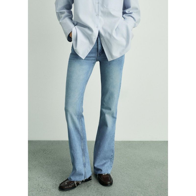 MANGO - Jean Flare Tiro Alto Mujer Mango
