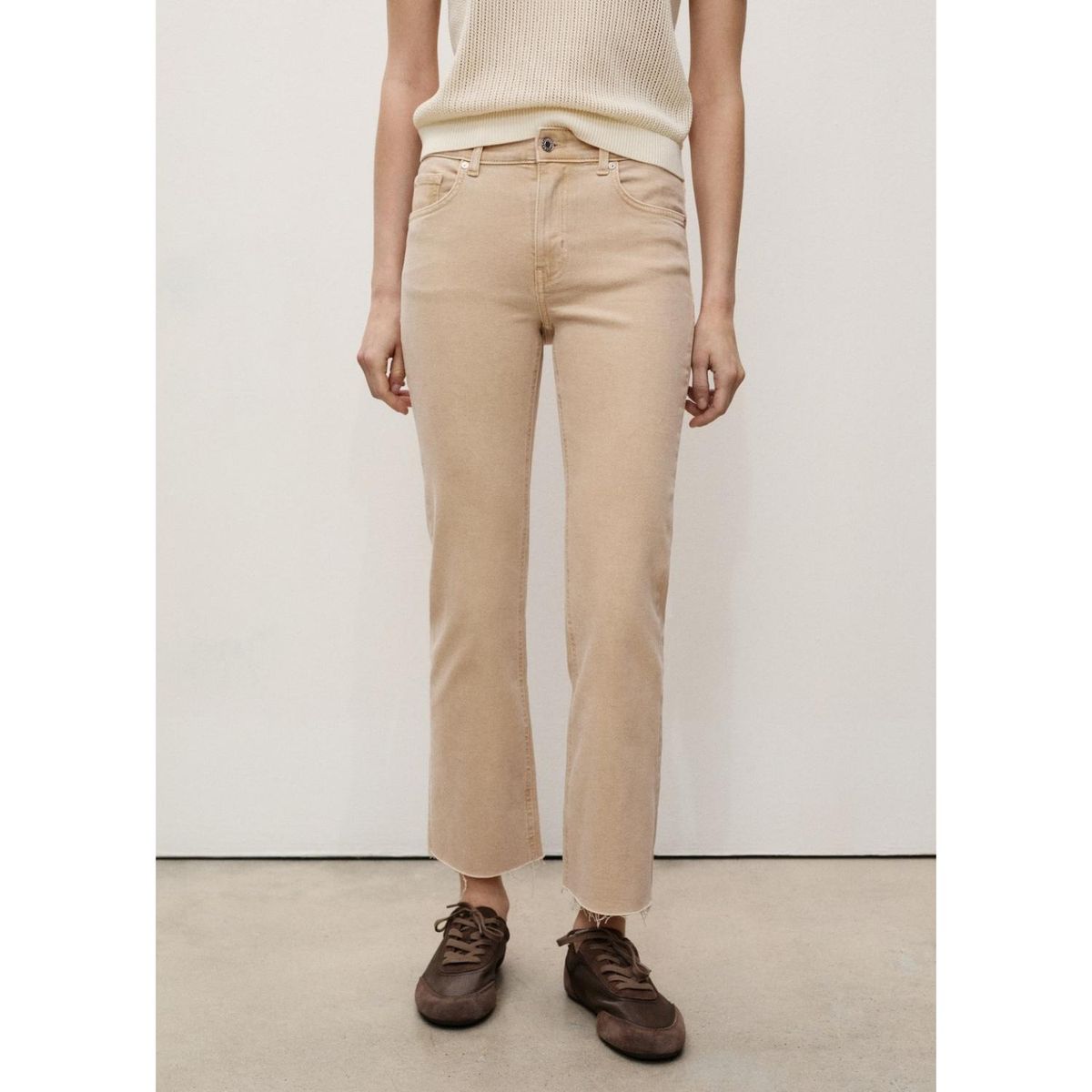 MANGO - Jean Flare Tiro Alto Mujer Mango