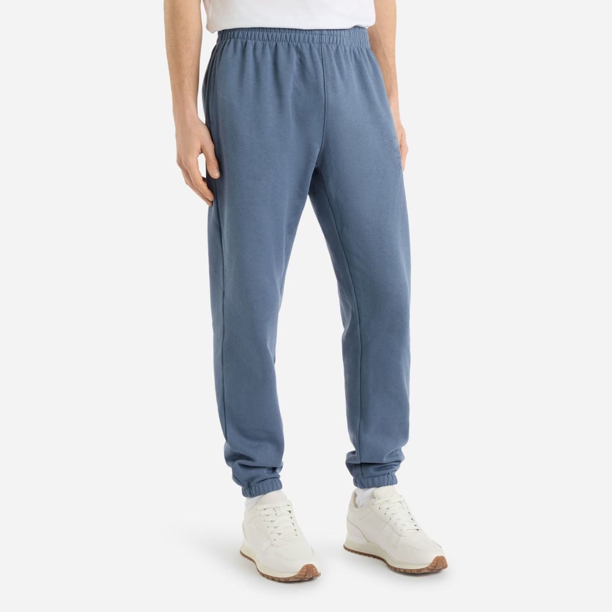 UMBRO - Jogger Relaxed Hombre Essential