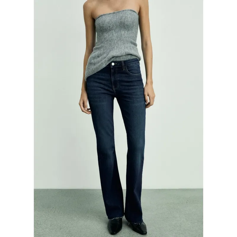 MANGO - Jean Flare Tiro Alto Mujer Mango