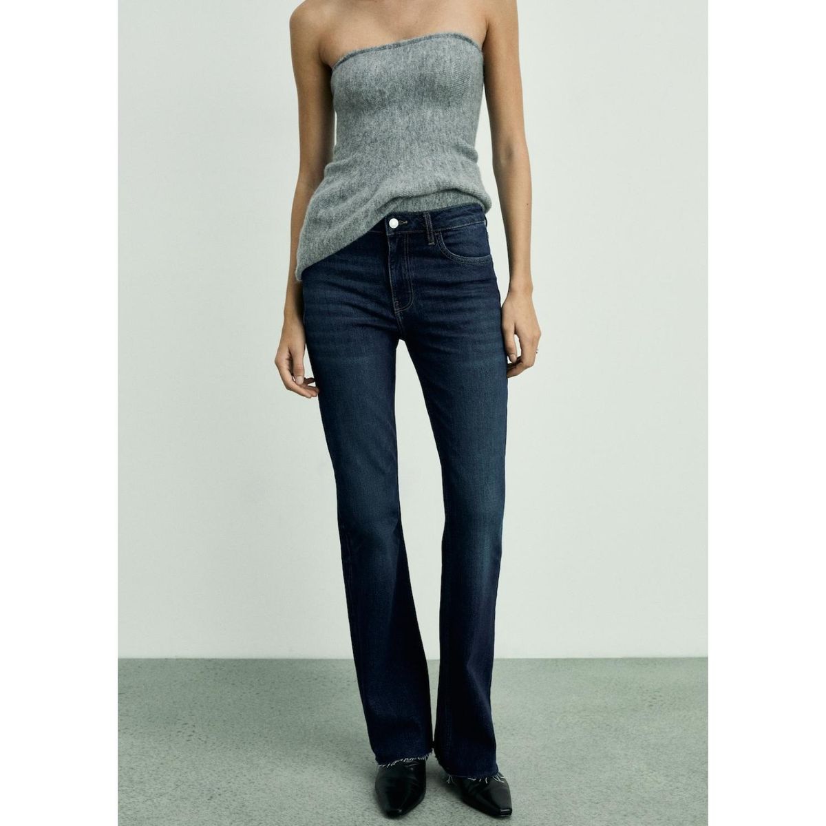 MANGO - Jean Flare Tiro Alto Mujer Mango