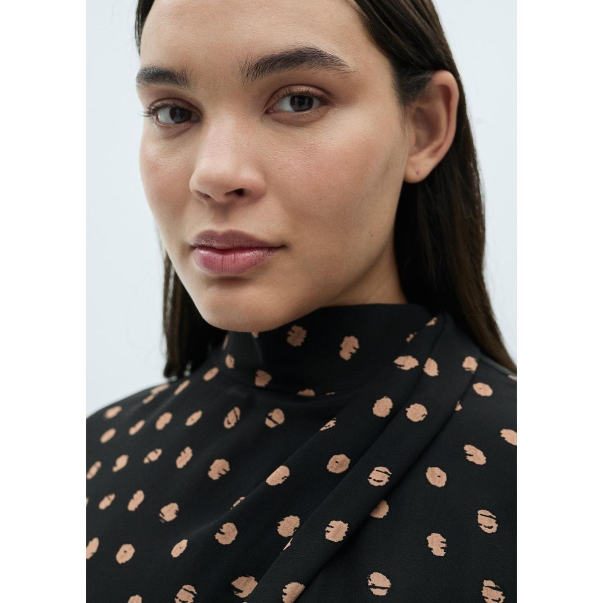 MANGO - Blusa Manga Corta Casual Mujer Mango