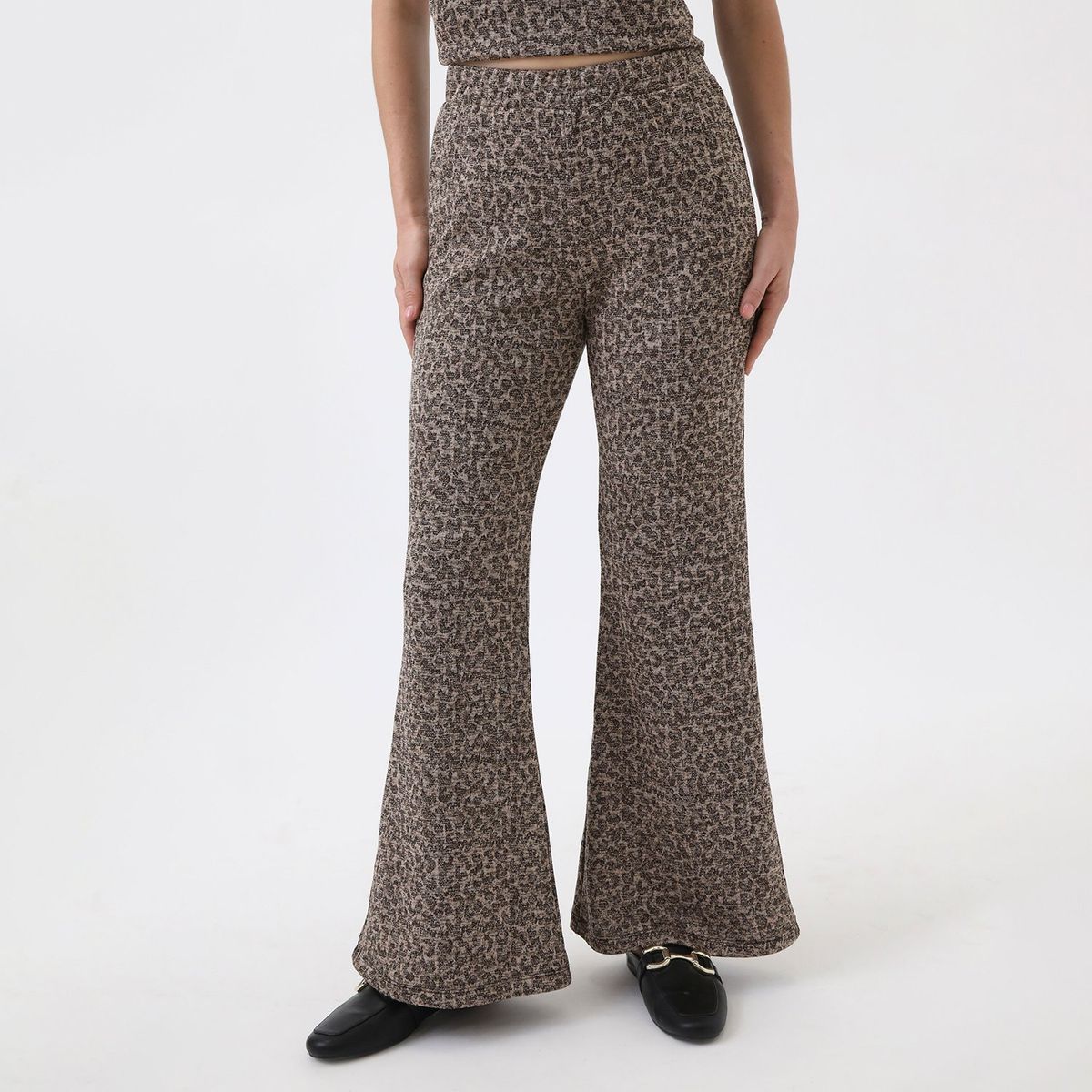 APOLOGY - Pantalón Flare Casual Mujer Apology x Viviana Rivas Plata