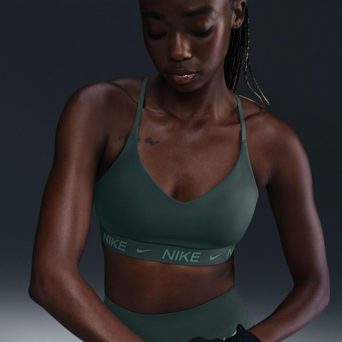 NIKE - Bra Training Mujer  Nike