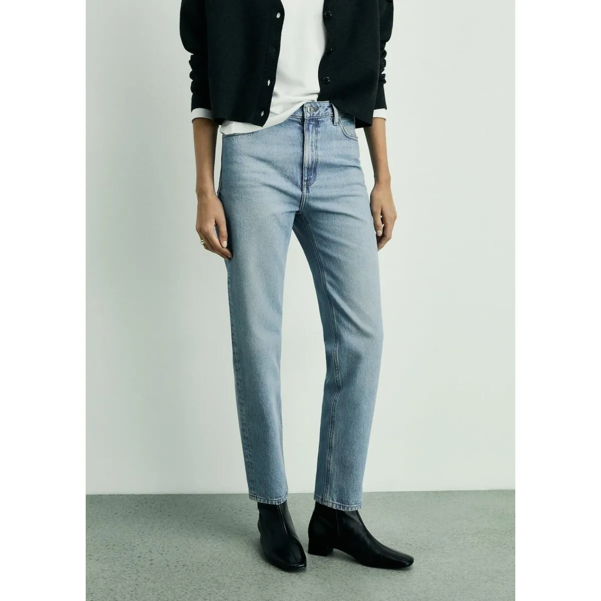 MANGO - Jean Mom Tiro Alto Mujer Mango