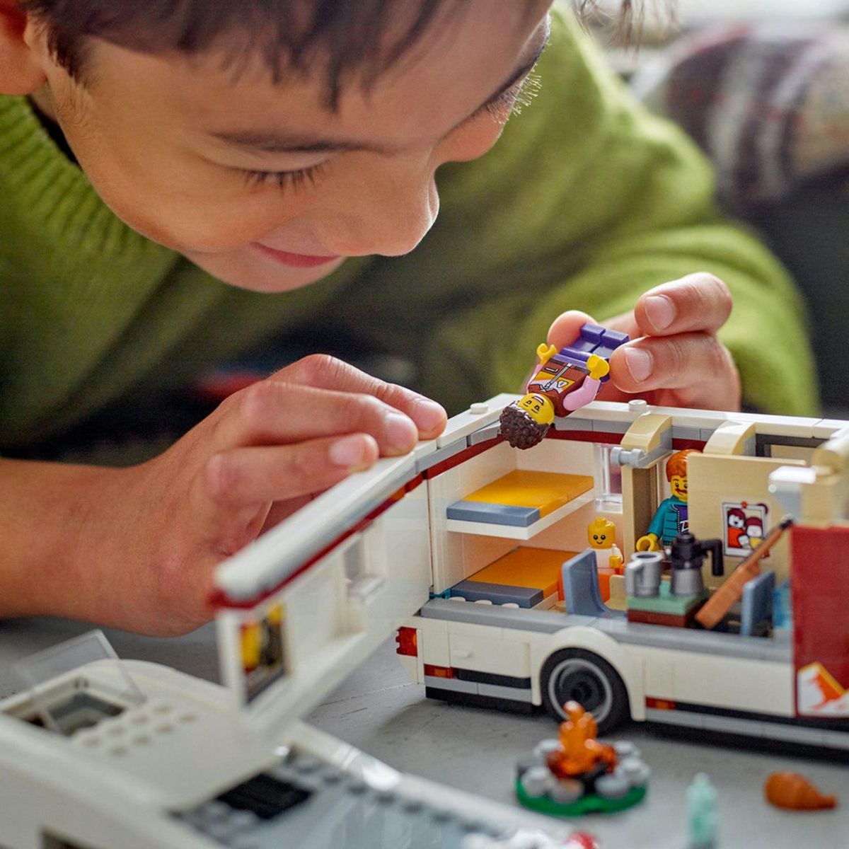 LEGO - Bloques Furgoneta Camper de Aventura Lego