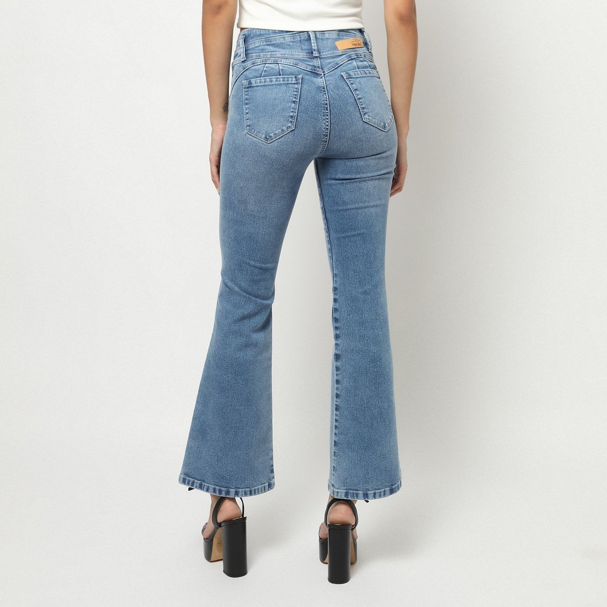 MOSSIMO - Jean Flare Tiro Alto Mujer Mossimo.
