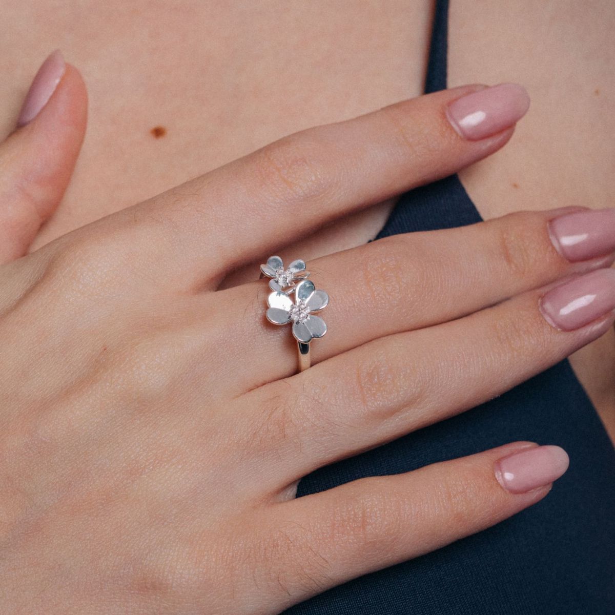 MAISHA - Anillo Siera Flowers Plata 925