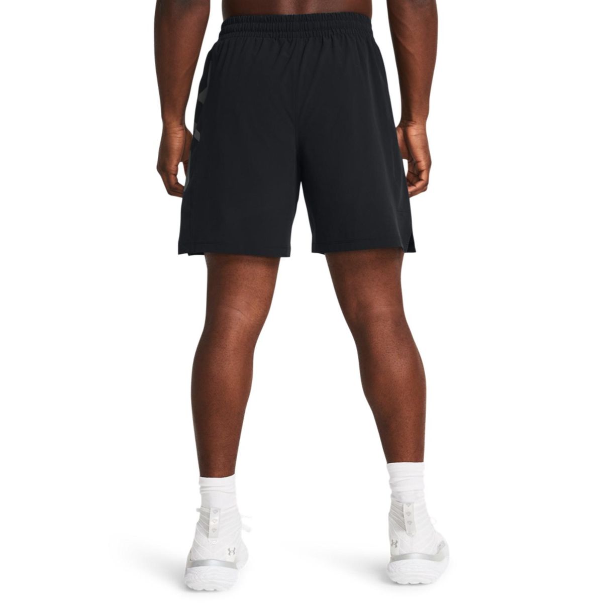 UNDER ARMOUR - Shorts Under Armour Baseline Woven Short