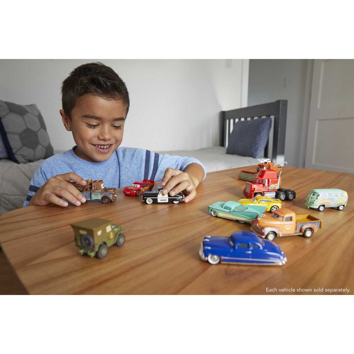 DISNEY - Cars Auto Básico De Metal Disney