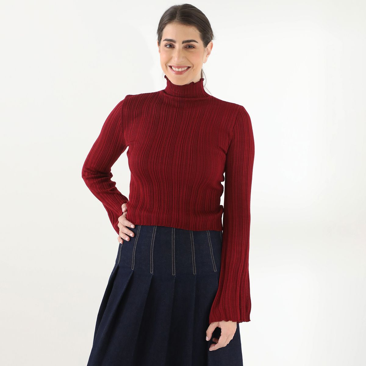 BASEMENT - Sweater Basement Mujer Manga Larga  By Donna Cattiva