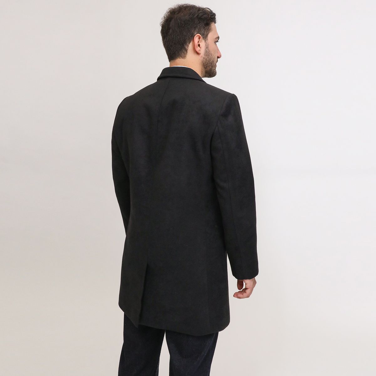 BASEMENT - Abrigo Hombre Basement