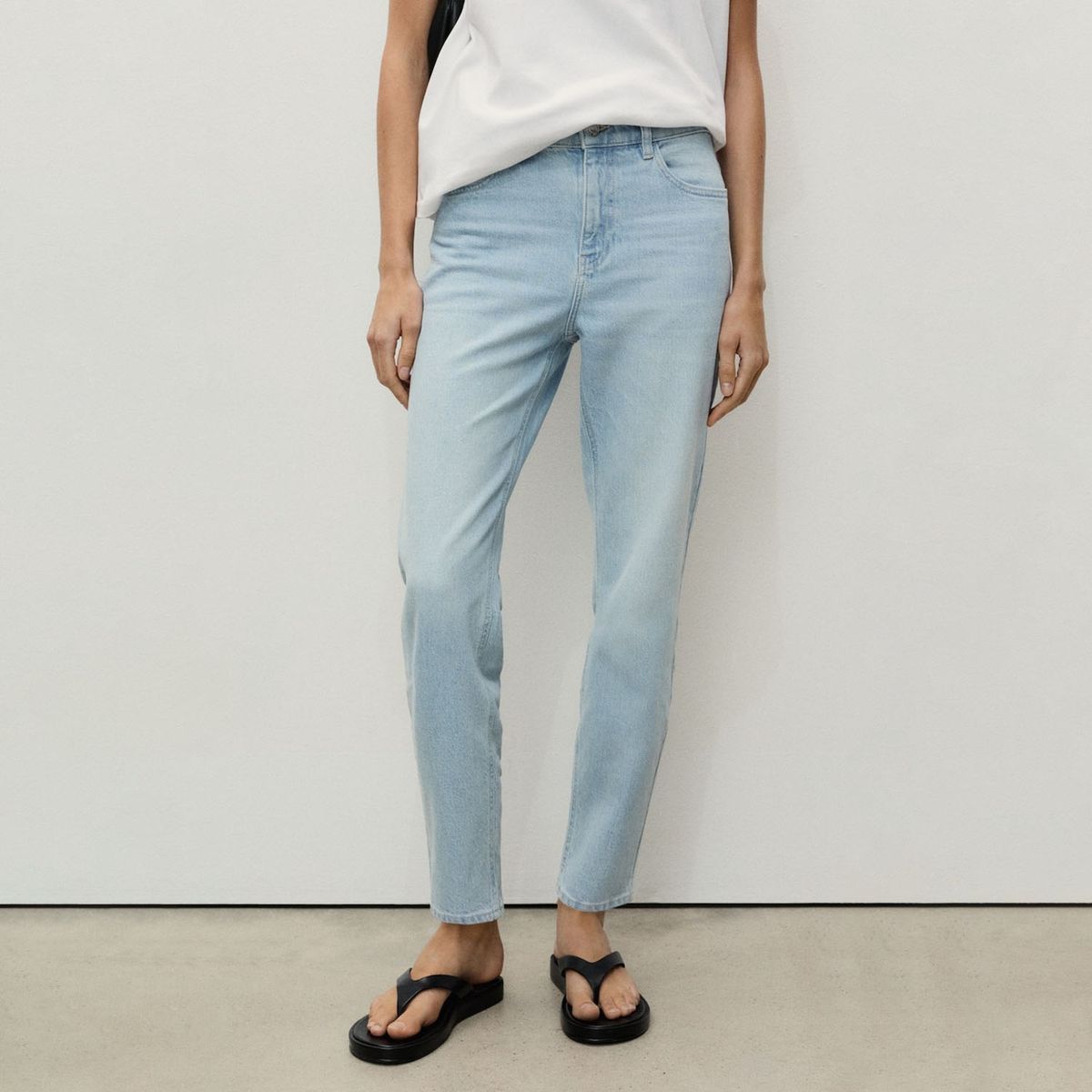 MANGO - Jean Slim Tiro Medio Mujer Mango