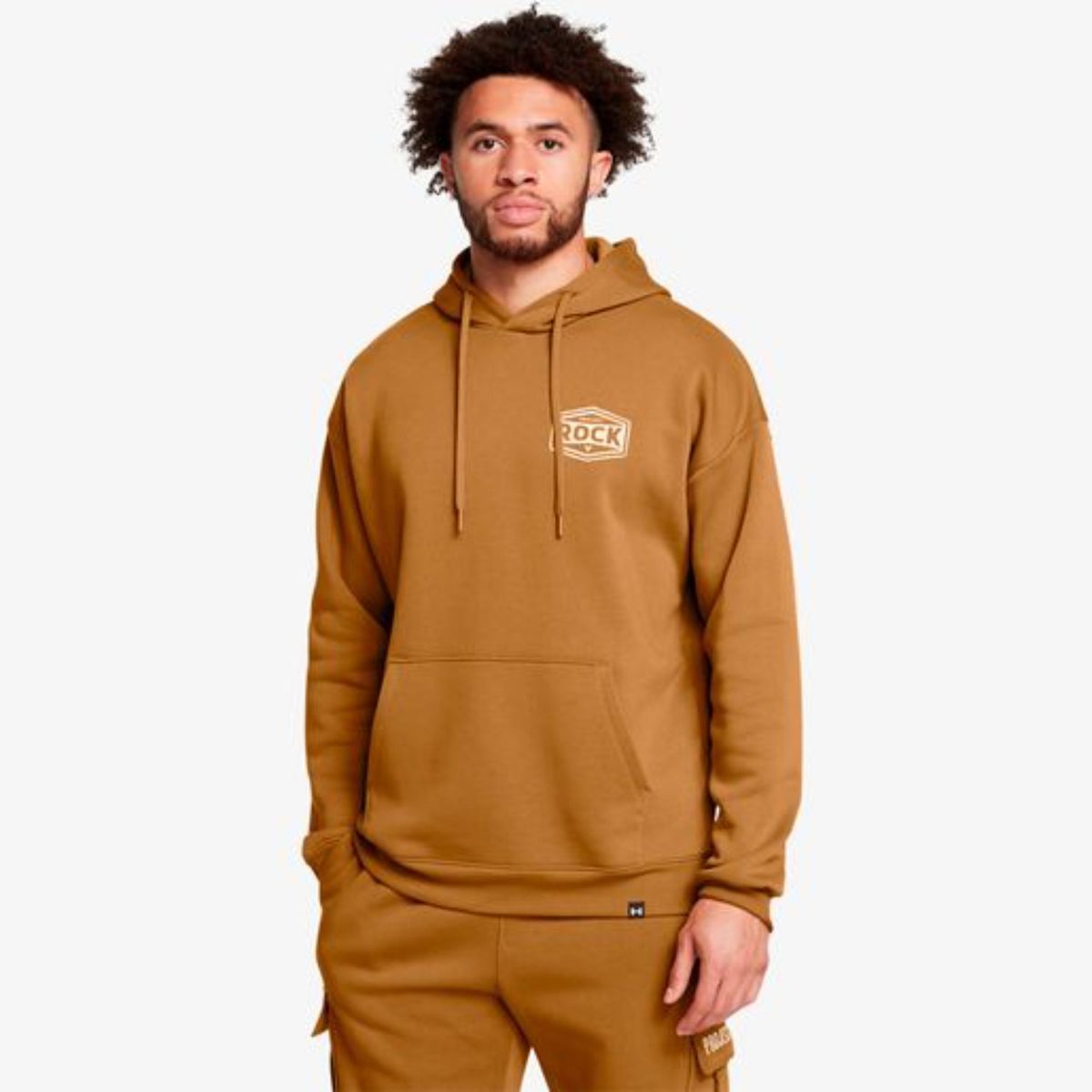 UNDER ARMOUR - Polera Under Armour Project Rock Icon Fleece Hombre