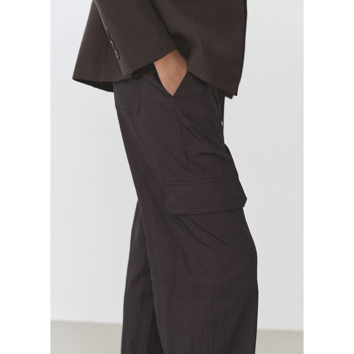 MANGO - Pantalón Cargo Mujer Mango.