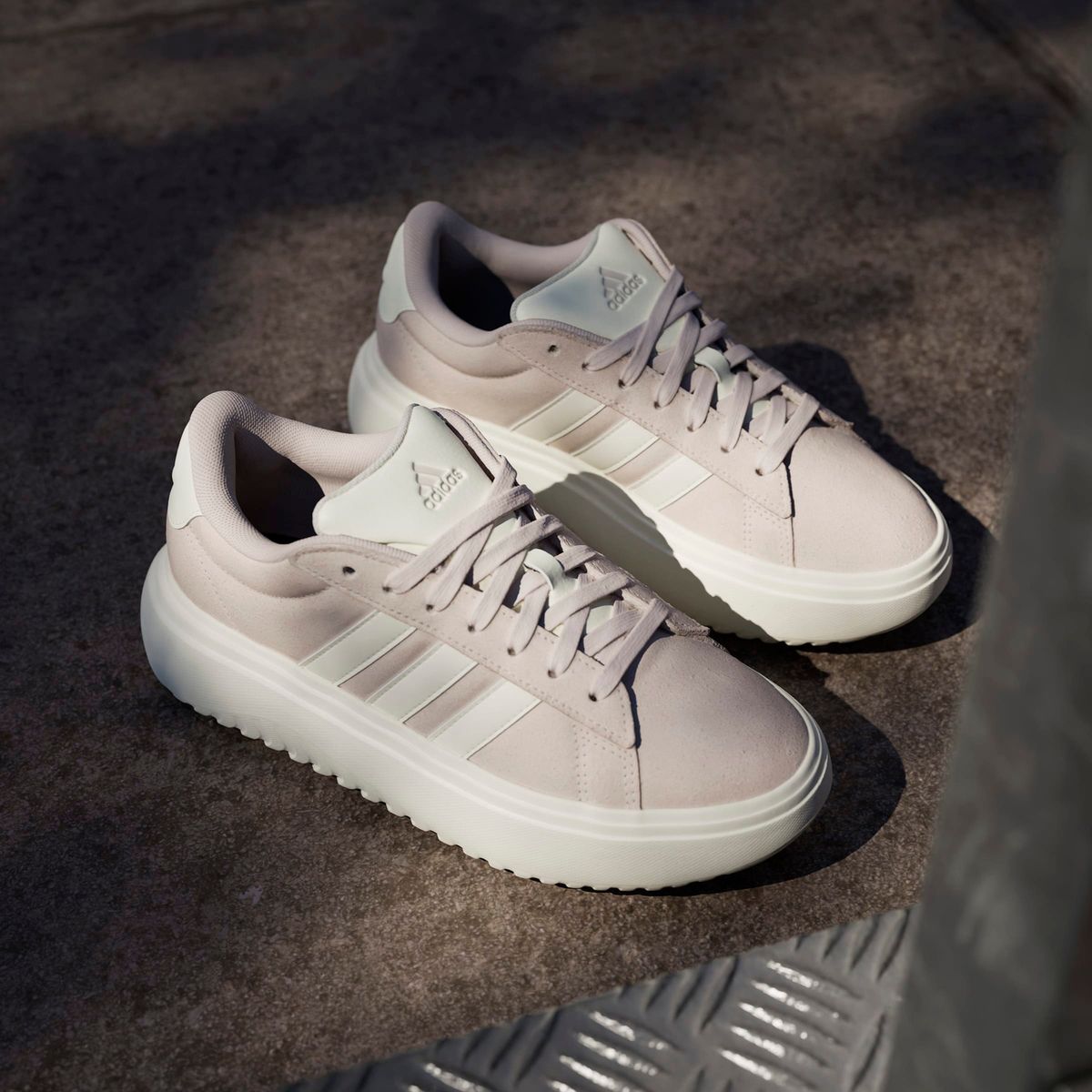 Zapatillas Urbanas Mujer Adidas Grand Court Platform ADIDAS | Falabella ...